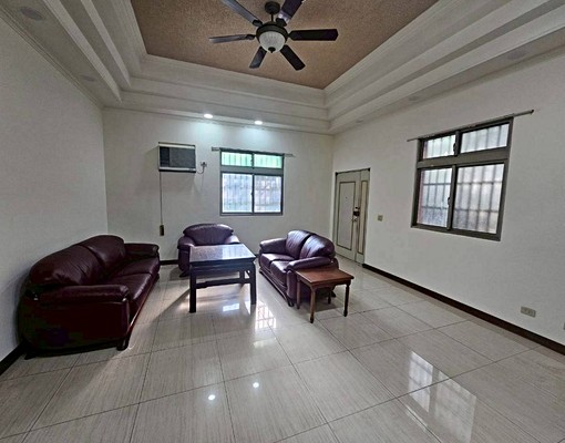 公安路大透天出租#后里租屋 - Image 2