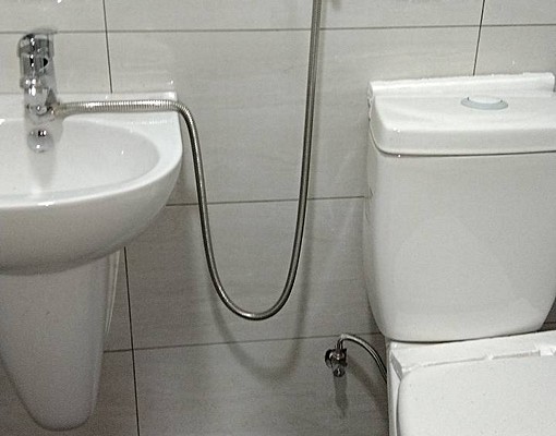 屏東東港鎮市區安靜巷內全新裝潢套房-適合單身上班族、學生 - Image 2