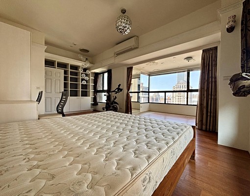 七期新光三越園道旁|國家歌劇院視野三房+雙車位|親家愛敦閣✨ - Image 5