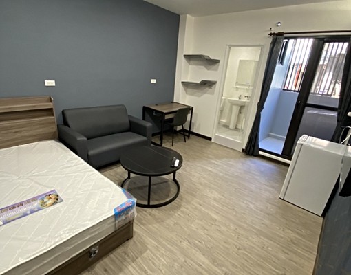 全新大套房!獨洗獨曬!雙人沙發!機能優! - Image 8