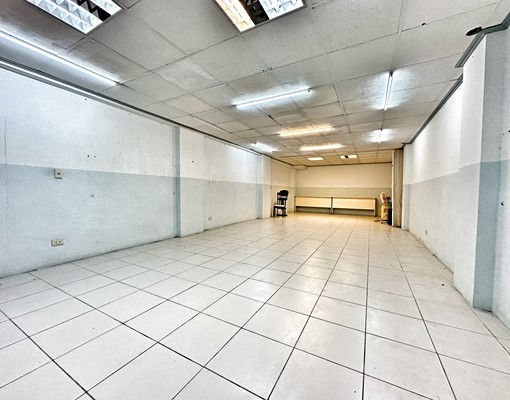 獨家!北屯市場30米進化北路黃金店面 - Image 2