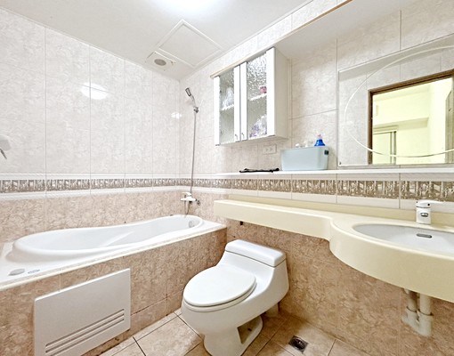 大園客運園區✨景觀美三房車🉐便宜出租 - Image 7