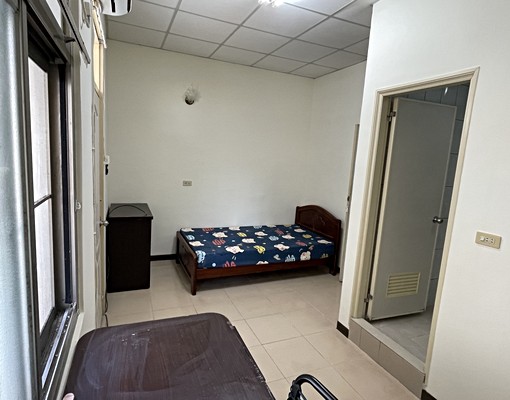 東光路獨立大陽台套房 - Image 4