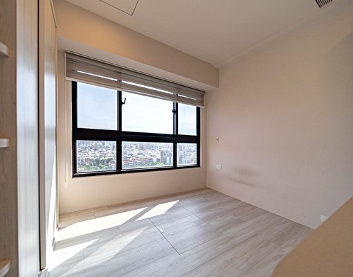 高醫建工商圈高樓景觀正三房平面車位 - Image 7