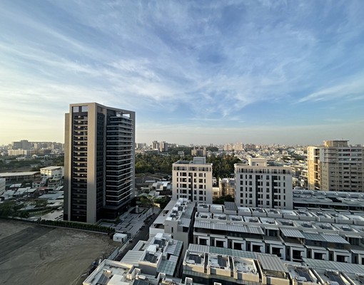 永康三發夢時代高樓層景觀平車(可租補) - Image 2