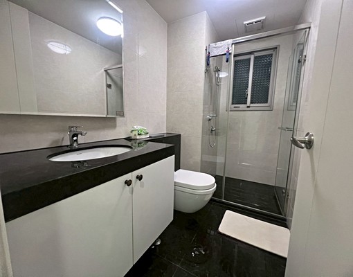 🏡東方文華美三房附車位知名建商高品質宅家具電全配 - Image 5