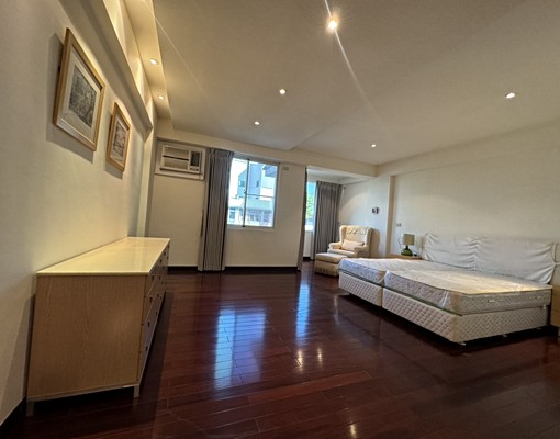 4房2廳4衛🌸成功路🌸採光佳🌸格調美居 - Image 7