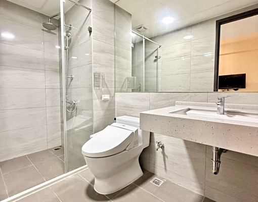 親家福星道🦖逢甲青海家樂福🌟社區最俗兩房💖機下車位 - Image 3