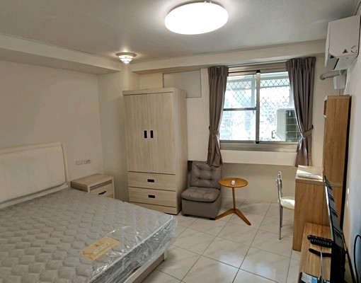 高雄火車站~電梯獨立式套房 - Image 1