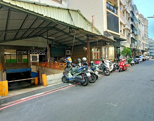 高雄火車站~電梯獨立式套房 - Image 10