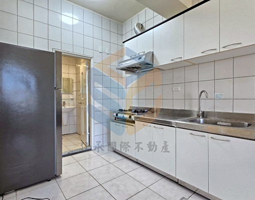 ※交流道旁翻新2房,全新家具電、無車位01A06 - Image 3