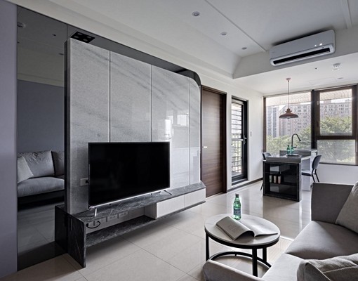 🔥含車含管無雜費🔥七期自住等級🔥百萬裝潢全新落成🔥 - Image 1