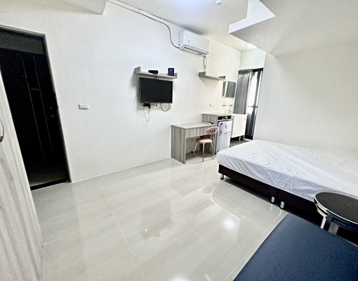 北屯太原車站🔥超大間🔥系統櫃✨陽台獨洗曬✨電梯子母車 - Image 1