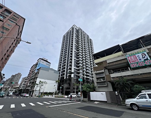 皇普摩天100~科工館憲政路高樓景觀全新未住1+1房 - Image 12