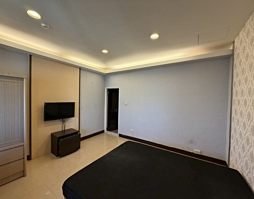 電梯套房獨立洗衣機使用有專人收垃圾 - Image 2