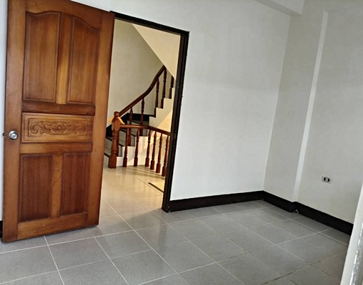 太昌寬敞四房別墅有車庫 - Image 11