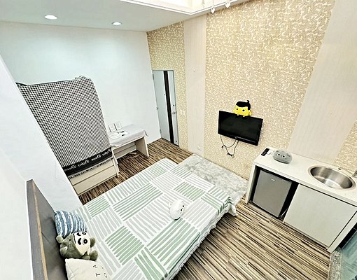 美村/公益☘電梯☘精品高雅大空間☘木地板流理台☘陽台獨洗曬 - Image 6