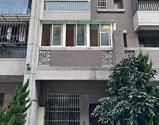 免仲🔥沙鹿4房透天🔥可租補🔥適合大家庭入住🔥 - Image 14