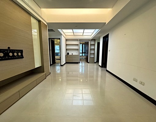 ［光灩］重陽重劃區．近重陽橋．優質社區．三房坡平車 - Image 2