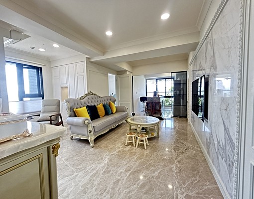 中都樹禾苑/豪華精美裝潢/3改2房平車/邊間 - Image 1