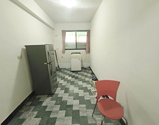 🉑雙租補🔥近中美街勤美商圈兩房兩衛有家具電 - Image 4