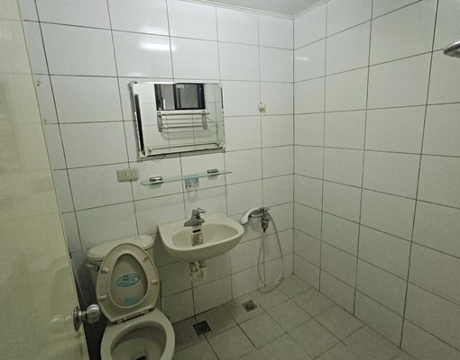 🉑雙租補🔥近中美街勤美商圈兩房兩衛有家具電 - Image 8