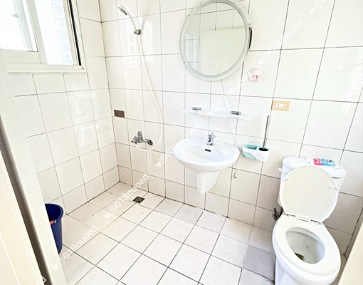 中正藝文中心蛋黃區全配獨陽大套房 - Image 6