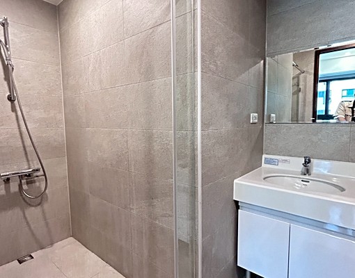 嶺東文山商圈精科💖超美系統裝潢三房含平車💖質感社區 - Image 13