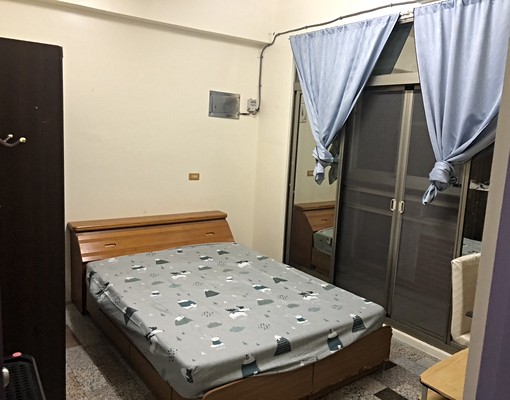 新營鬧中取靜女孩專屬📍中華路正5樓雅房|月租$4000 - Image 1