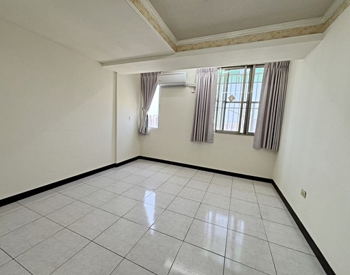 🎁星鴻社宅🎁可附家具、近永康砲校室內近31坪 - Image 5