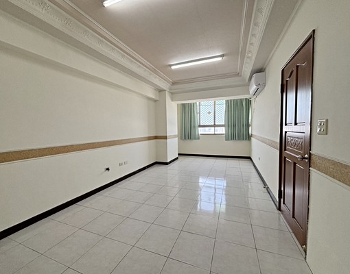 🎁星鴻社宅🎁可附家具、近永康砲校室內近31坪 - Image 10