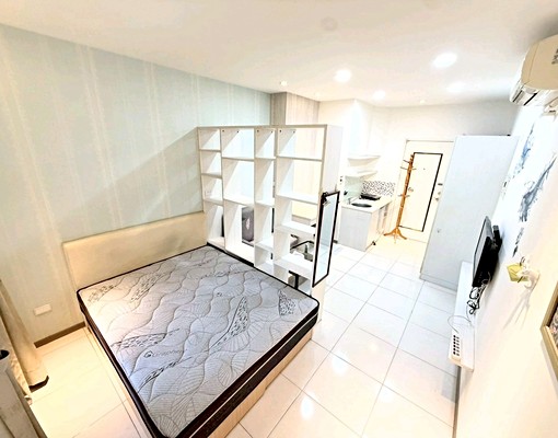 租補大套房*陽台獨洗曬*子母車*機車位* - Image 1