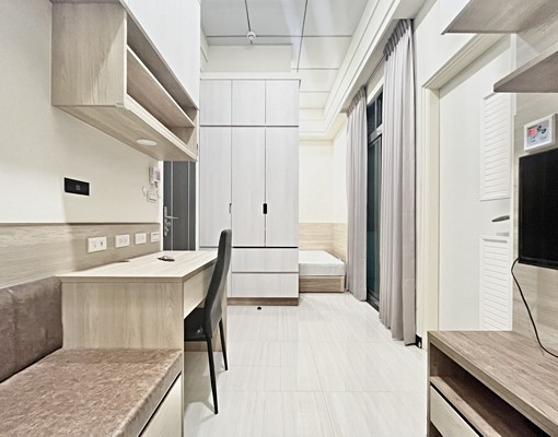 可租補✨陽台獨洗曬✨木質地板系統櫃✨東海商圈超熱鬧✨室內車位 - Image 5