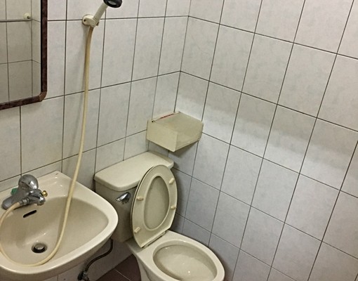 近赤崁樓獨立陽台套房生活機能佳(限租女生) - Image 2