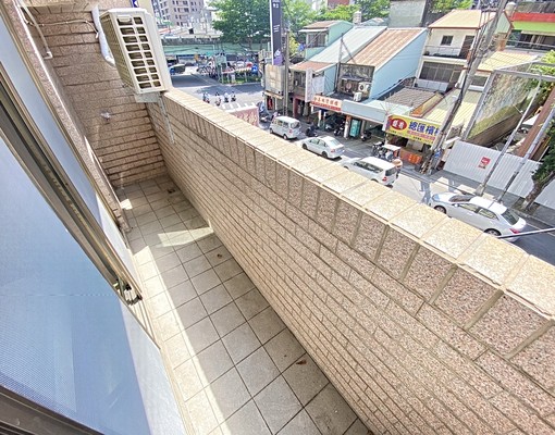 秋紅谷朝馬逢甲🌟精緻裝潢大套🌟可租補🌟整層獨戶🌟可貓 - Image 9