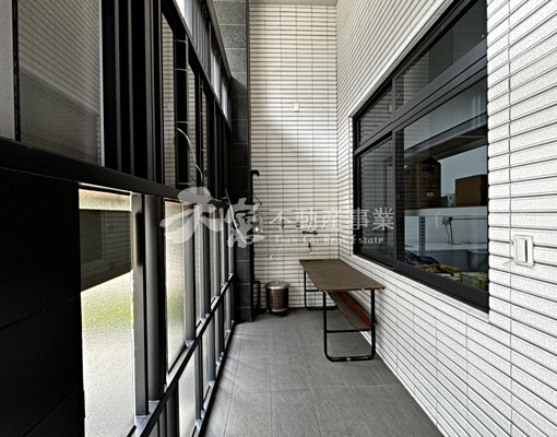 租-京城鳳翔大面寬店面 - Image 2