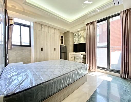 台中科大中友一中電梯套房︱台電︱租補︱流理台電磁爐︱陽台獨洗 - Image 1