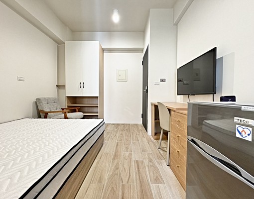 可租補陽台獨洗曬✨整棟全新未入住✨中清捷運站✨搶先優惠 - Image 10