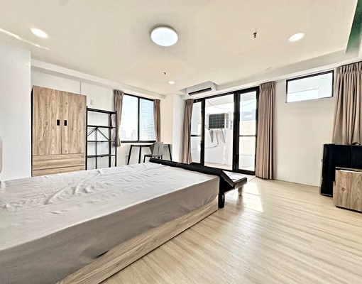 秒租💎中山醫大慶夜市❤️視野大套房獨洗曬✅可寵貓狗✅租補 - Image 6