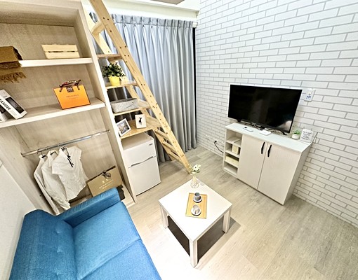 文心櫻花捷運旁1樓樓中樓套房︱可租補︱陽台獨洗 - Image 3