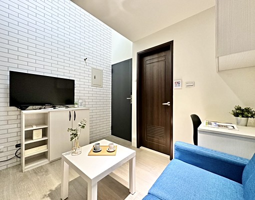 ✔️文心櫻花捷運旁1樓樓中樓套房✔️可租補🌈陽台獨洗 - Image 5