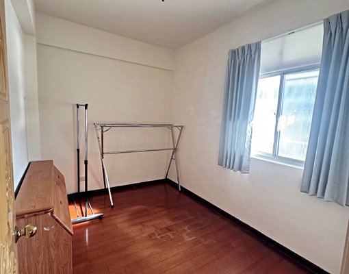 可雙租補.台水電.大三房.前後陽台.木質地.坐北朝南.房東租 - Image 6