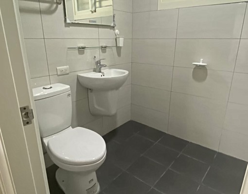 高峰路套房室內機車位高速網路 - Image 7