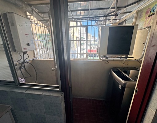 可雙租補.台水電.大三房.前後陽台.木質地.坐北朝南.房東租 - Image 9