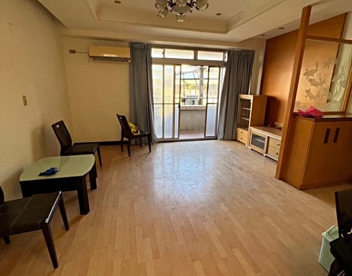 稀有三房釋出近水堆商圈交通方便生活機能完善低樓層 - Image 1