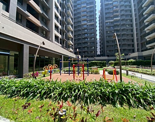 此社區最便宜✨24管理室🌸平面車位❤️台水電🔥子母車🌸 - Image 12