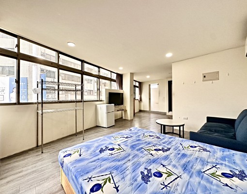 🏠中華路夜市3樓爬梯套房🏠可租補🔷可寵🔷獨洗曬 - Image 3