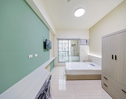 獨立套房|全新裝潢+全新衛浴+全新傢俱可租補!台電收費 - Image 19