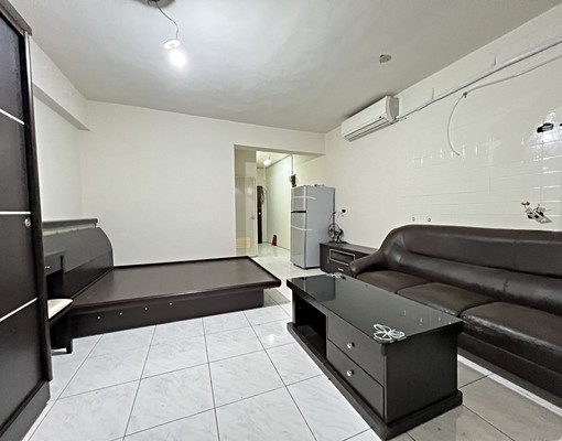 淡水捷運大套房有陽台 - Image 2