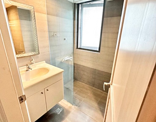 忠孝復興站,女性專屬、收包裹,採光套房、機能強 - Image 4